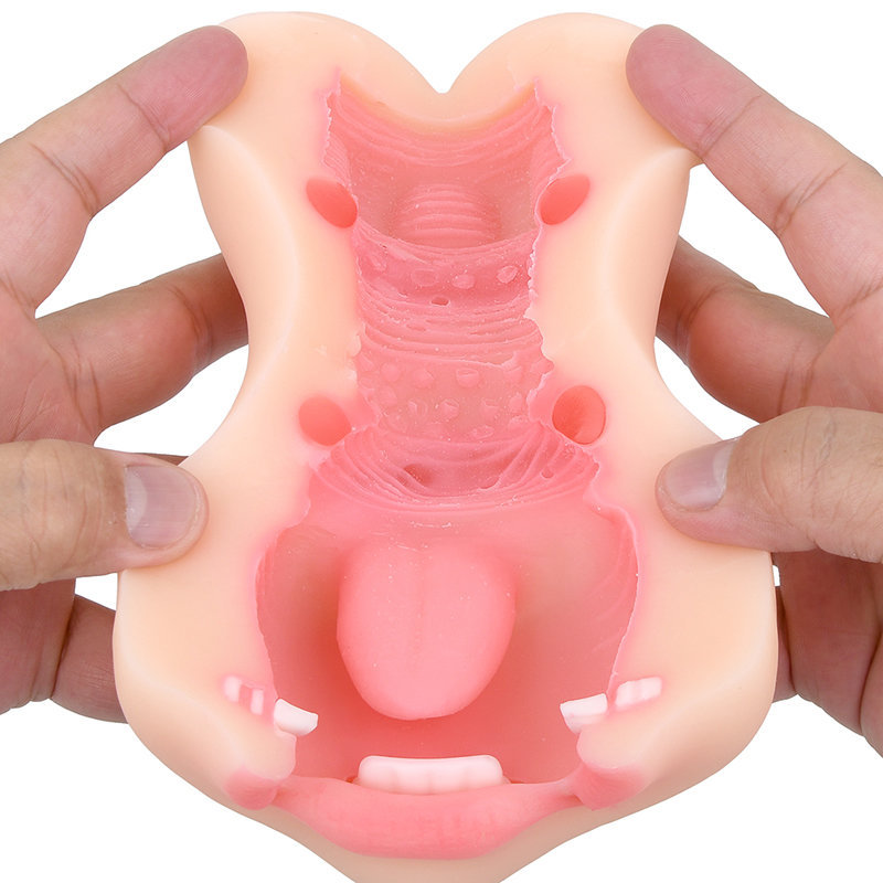 Its dual-layered interior resembles the moist, membrane-like texture. Two silicone rings are embedded in the middle, creating a squeezing sense like that of the pelvic muscle.