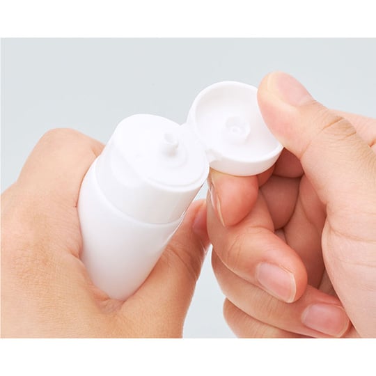 Tenga Moist Care Gel - Moisturizing, lubricating ointment for erogenous zones - 18miss